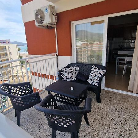Appartamento Apartamento De 1 Habitacion Frente Al Mar Y Con Piscina Benicàssim Esterno foto