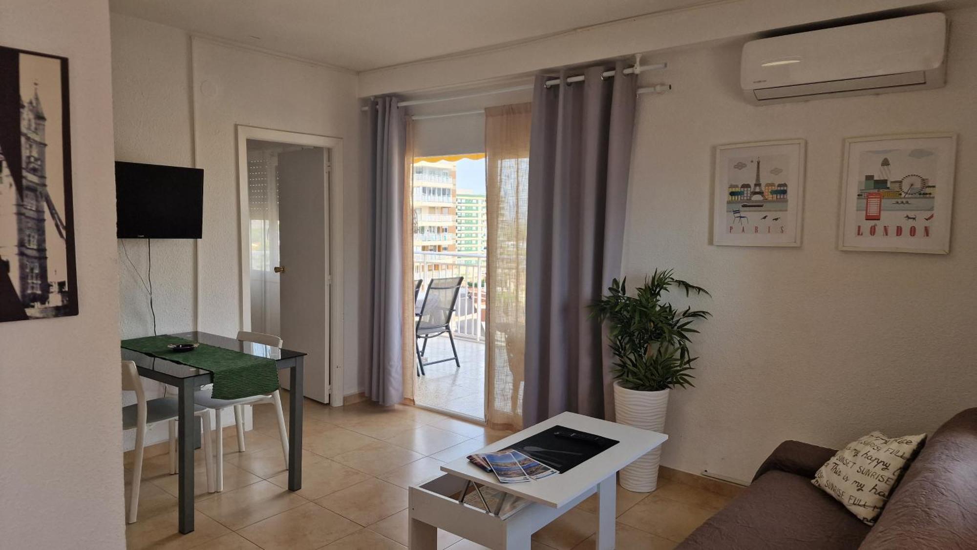 Appartamento Apartamento De 1 Habitacion Frente Al Mar Y Con Piscina Benicàssim Esterno foto