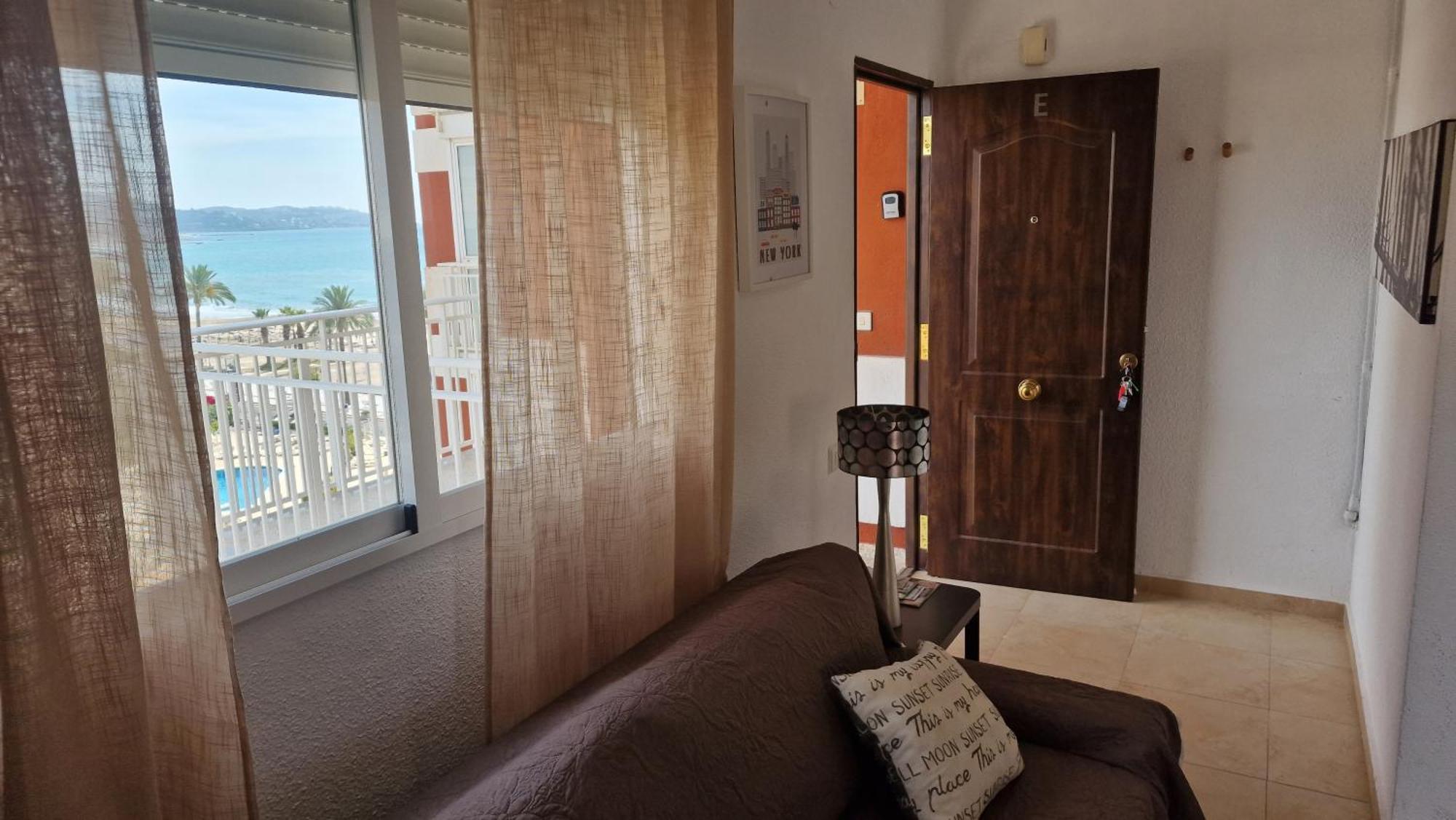 Appartamento Apartamento De 1 Habitacion Frente Al Mar Y Con Piscina Benicàssim Esterno foto