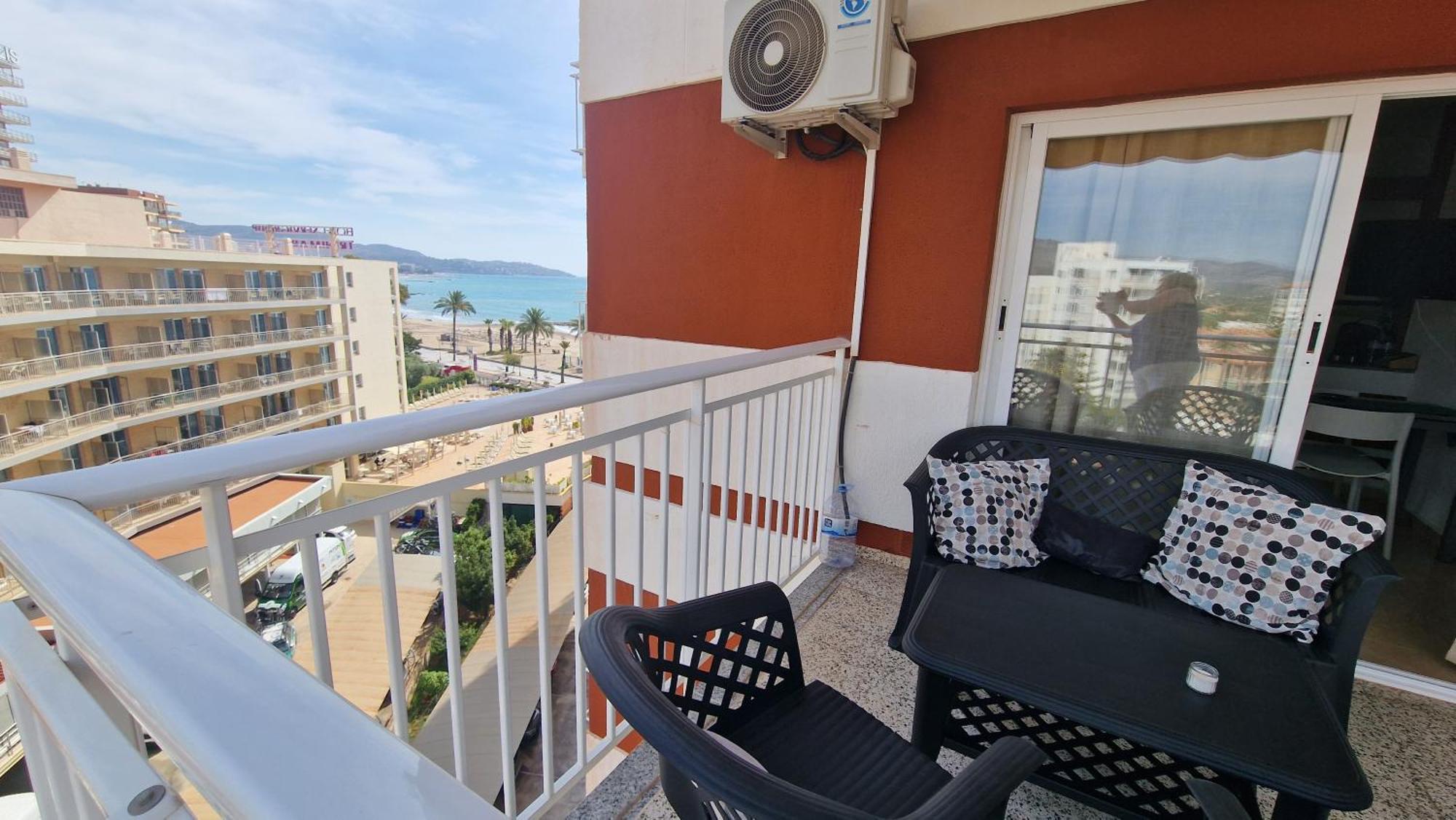 Appartamento Apartamento De 1 Habitacion Frente Al Mar Y Con Piscina Benicàssim Esterno foto